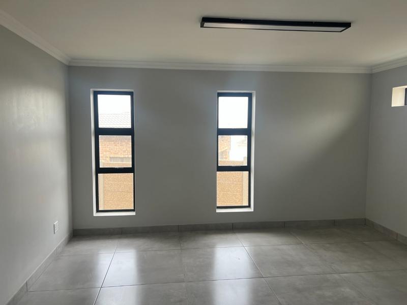 5 Bedroom Property for Sale in Dana Bay Western Cape